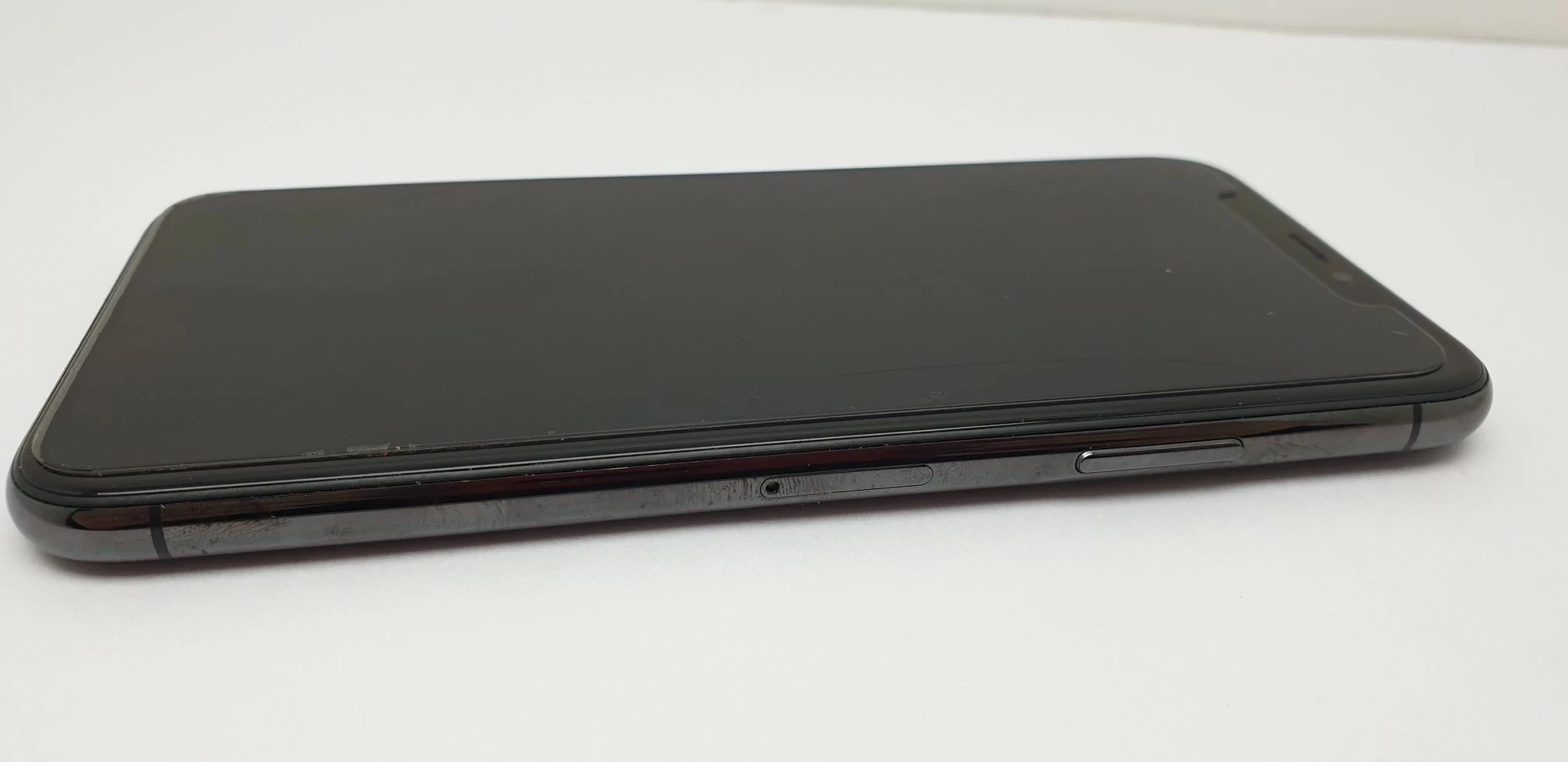 apple-iphone-x-ean-gtin-190198456670