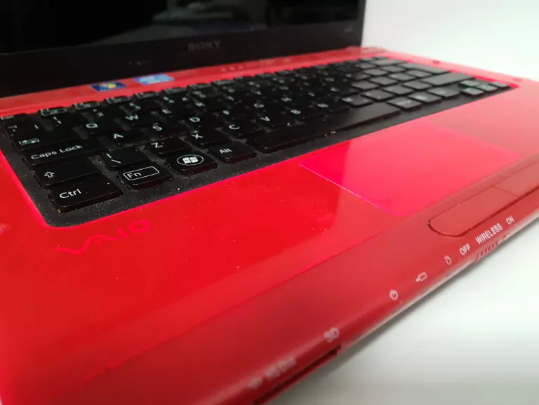 LAPTOP SONY VAIO PG-61813M