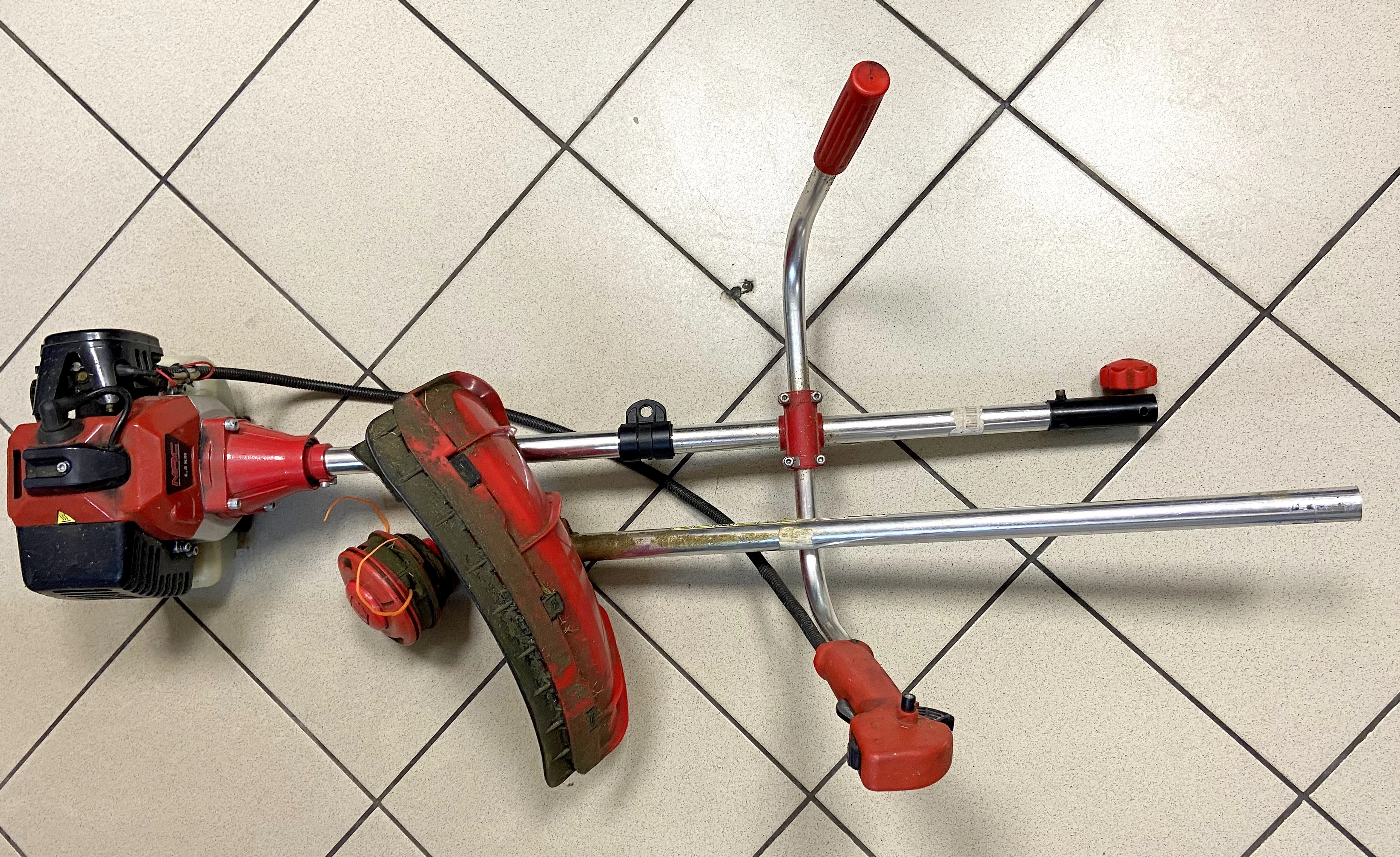 kosa-spalinowa-nac-bp330ca-t-armii-krajowej-921-chelm