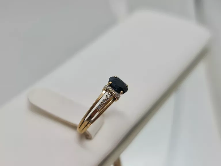 BRIJU PIERŚCIONEK ZŁOTY Z DIAMENTAMI 0,60 CT 333