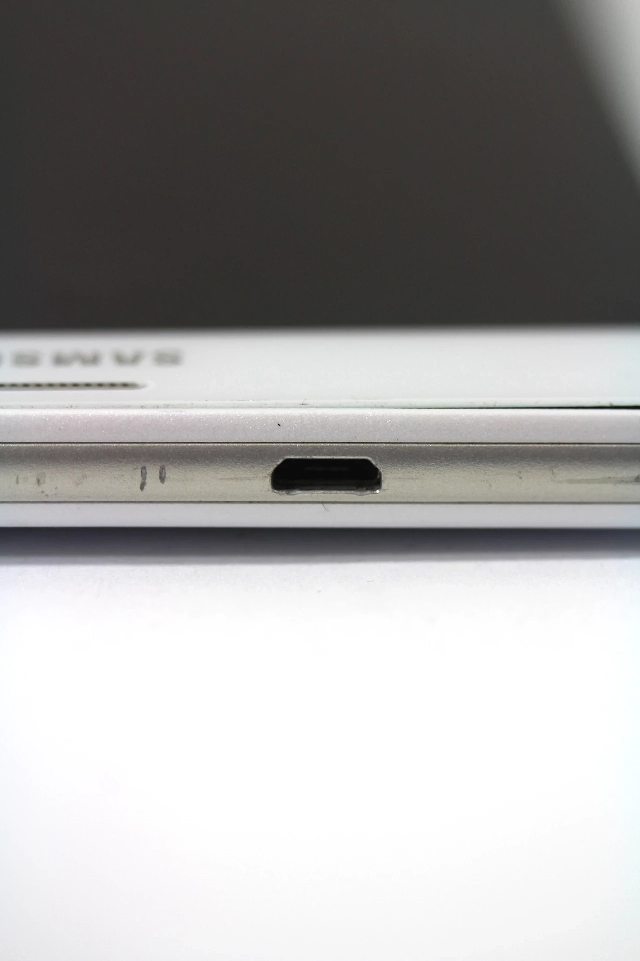 tablet-samsung-galaxy-tab-a-komunikacja-bluetooth