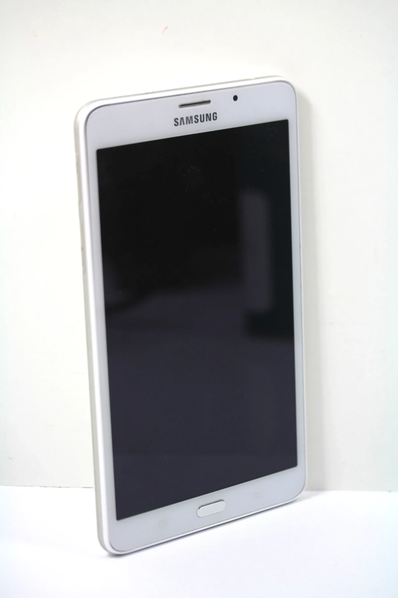 tablet-samsung-galaxy-tab-a-transmisja-danych-4g-lte