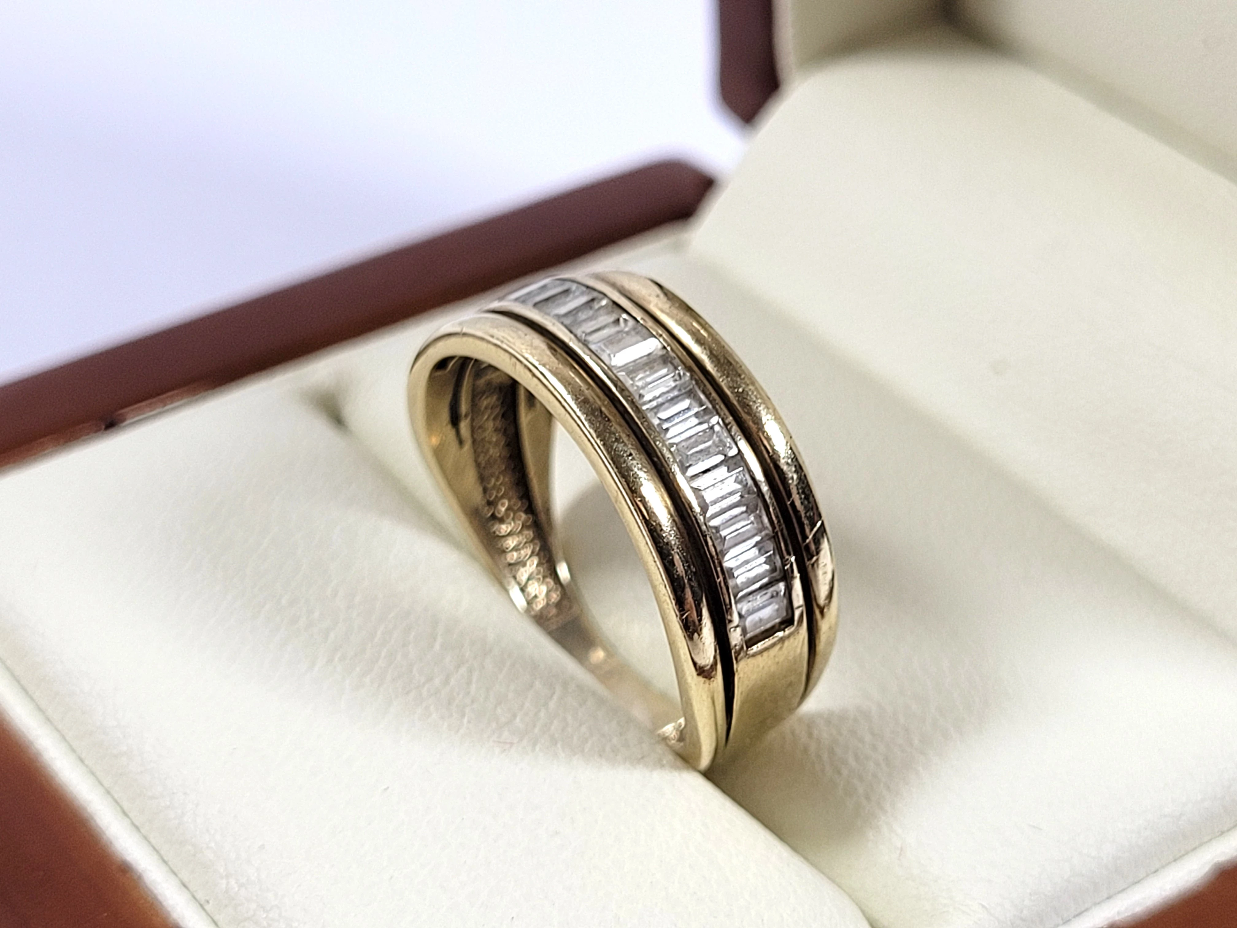 elegancki-zloty-pierscionek-304gr-333pr-stan-11323-2