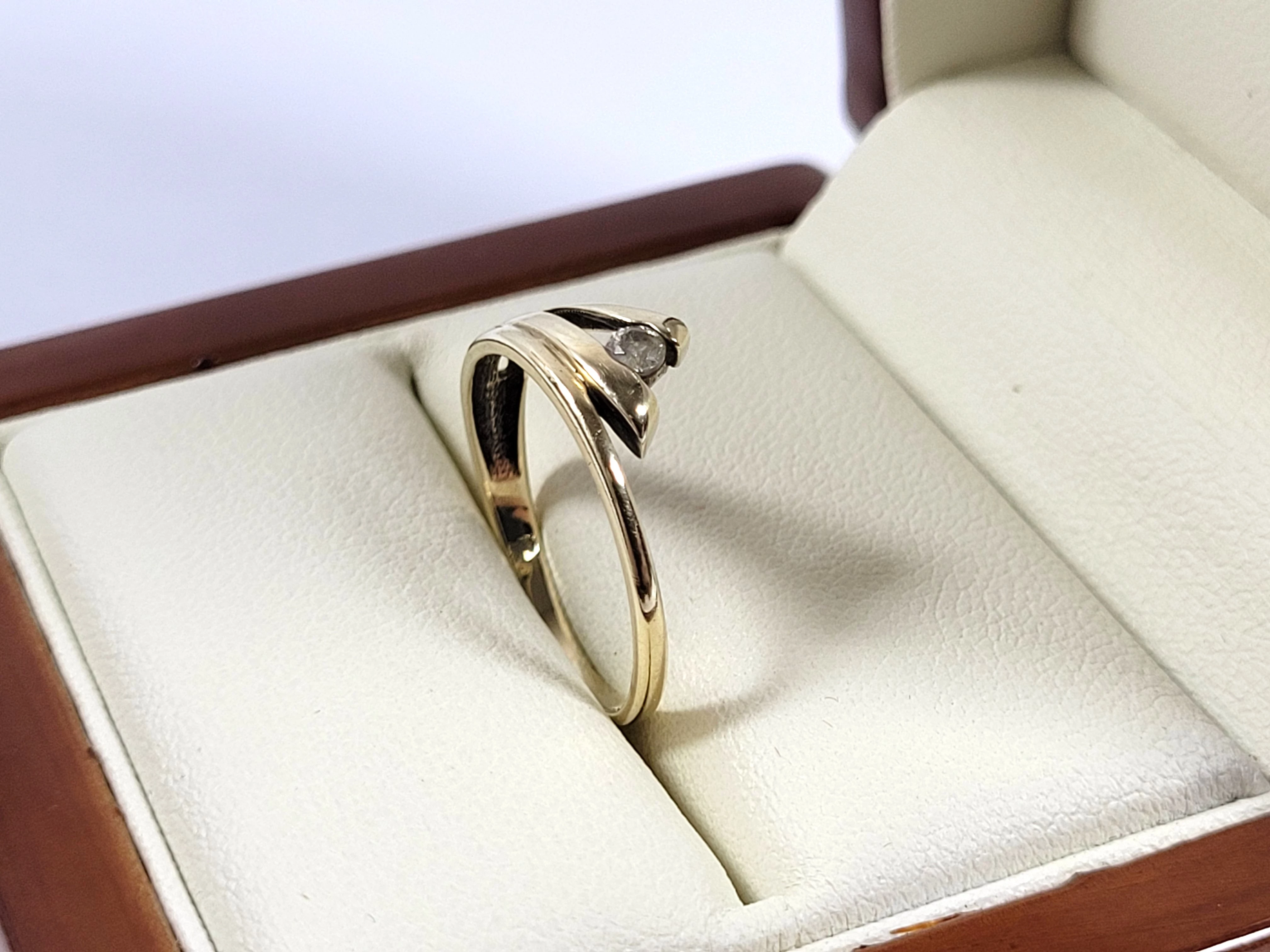 zloty-pierscionek-106gr-333pr-material-15835-2