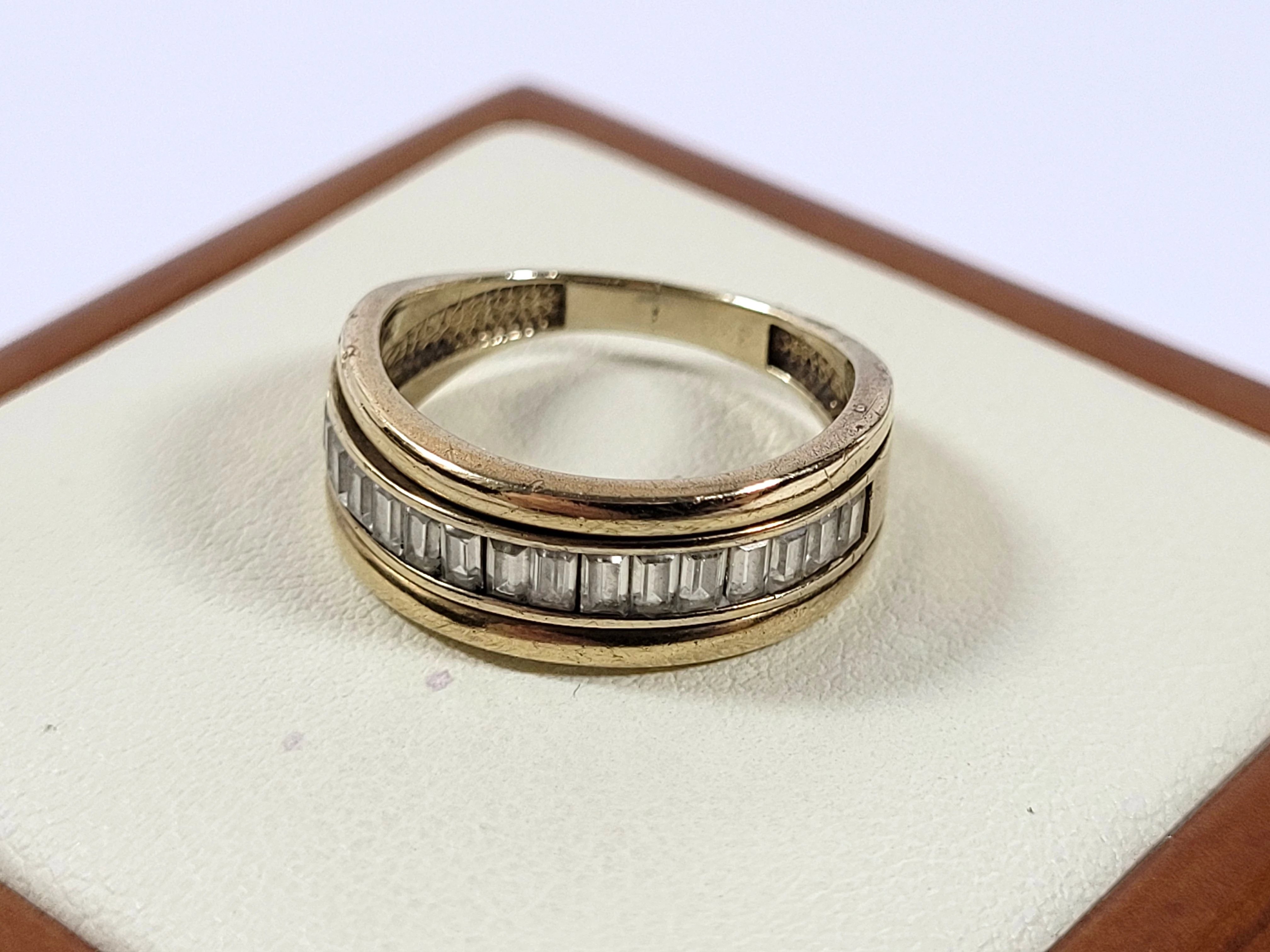 elegancki-zloty-pierscionek-304gr-333pr-rodzaj-2205-2