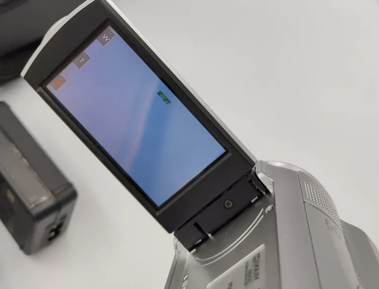 KAMERA CYFROWA SONY DCR-SR68 + ŁAD POKROWIEC