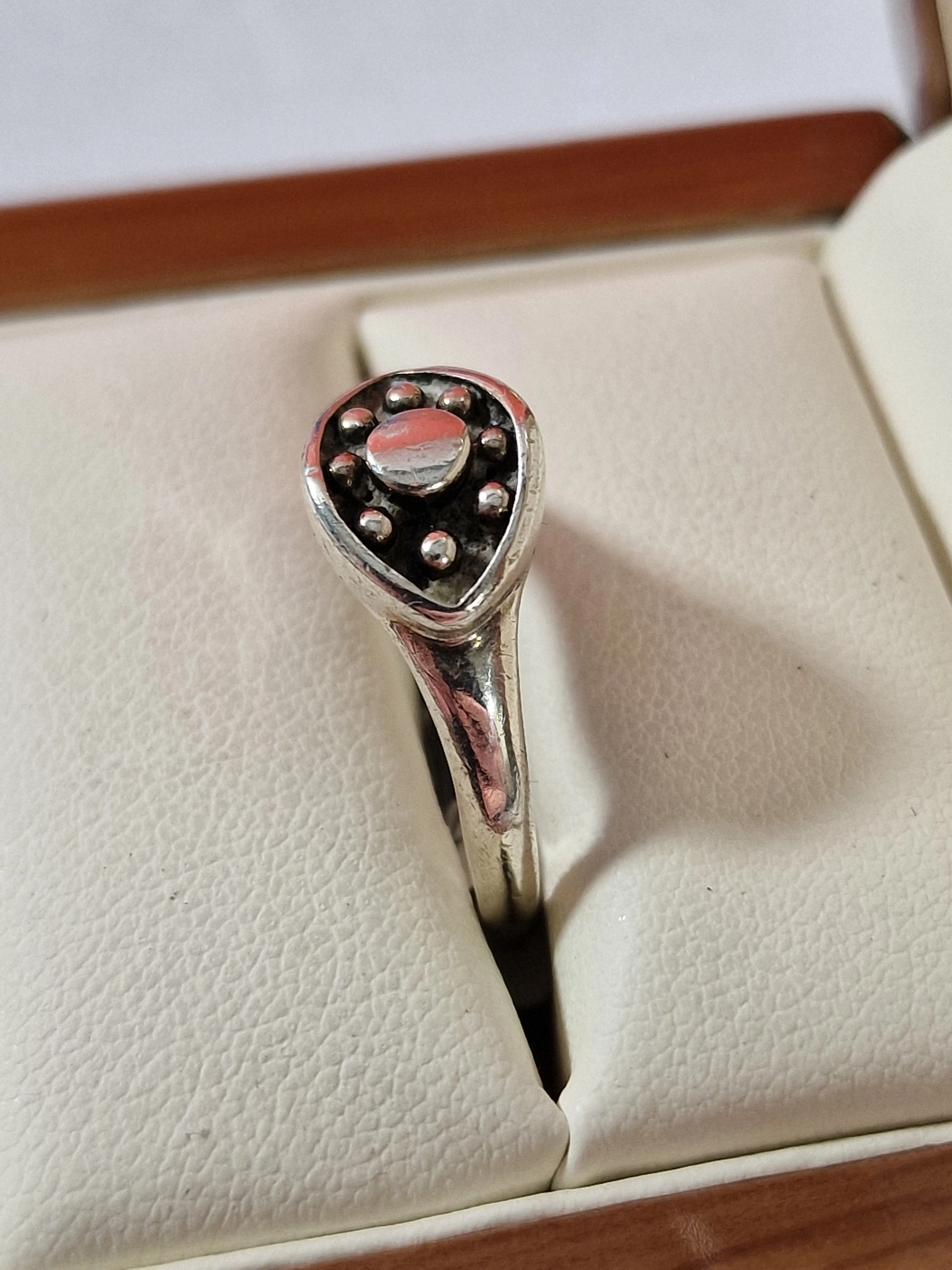 srebrny-pierscionek-925-323g-r17-stan-11323-2