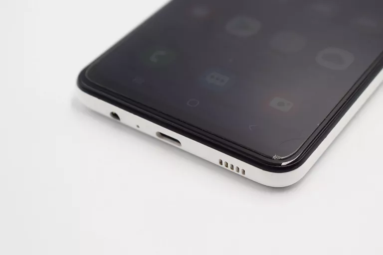 SMARTFON SAMSUNG GALAXY A12 4 GB / 64 GB BIAŁY