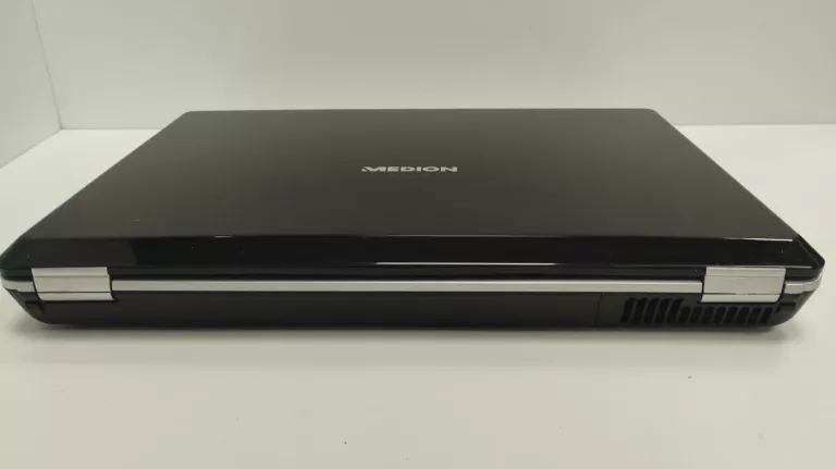 LAPTOP MEDION MD96640 3GB/INTELCORE2DUO/WIN8/250G