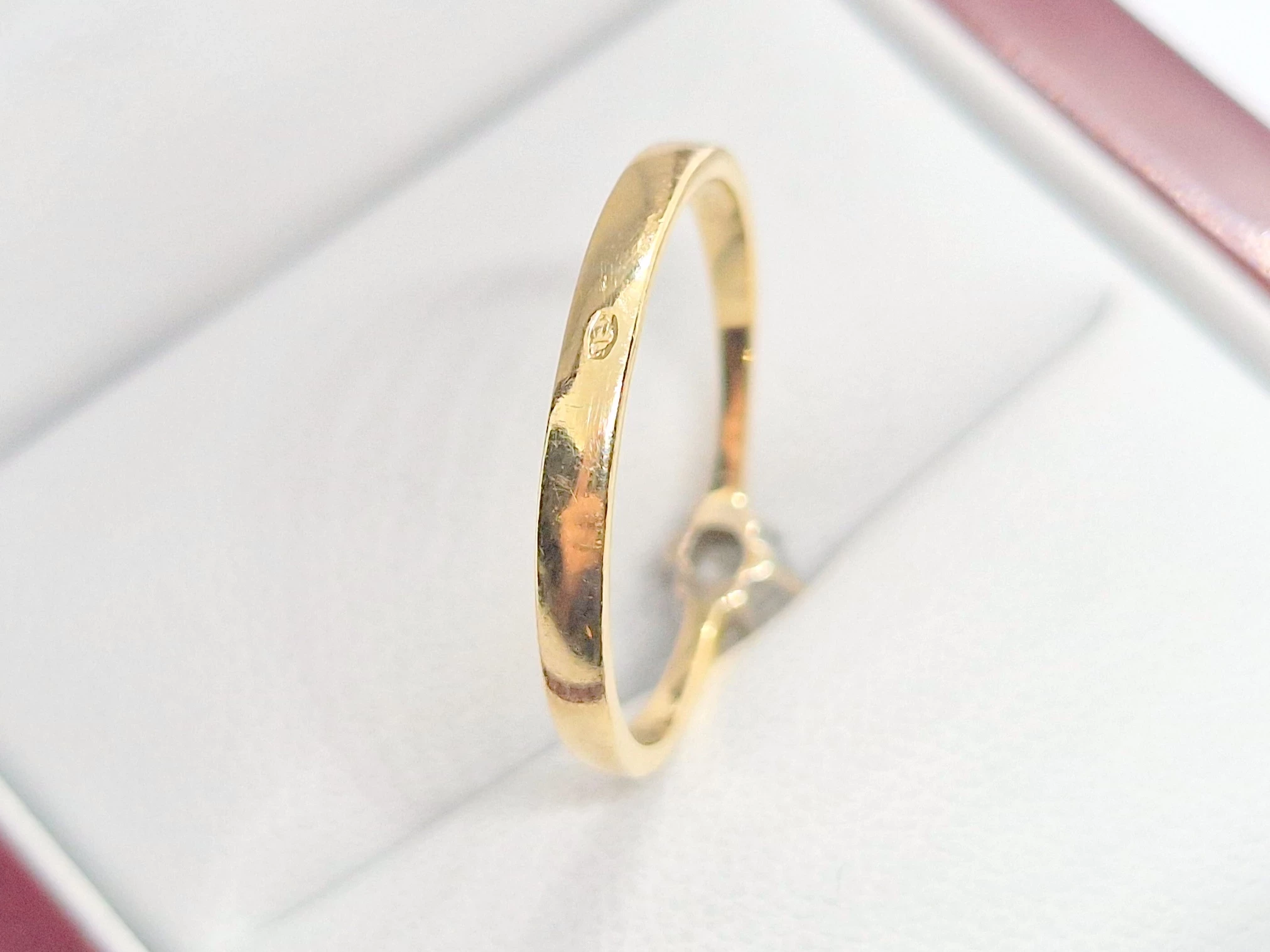 uroczy-zloty-pierscionek-585-14k-198g-r17-motyw-129129-1924399