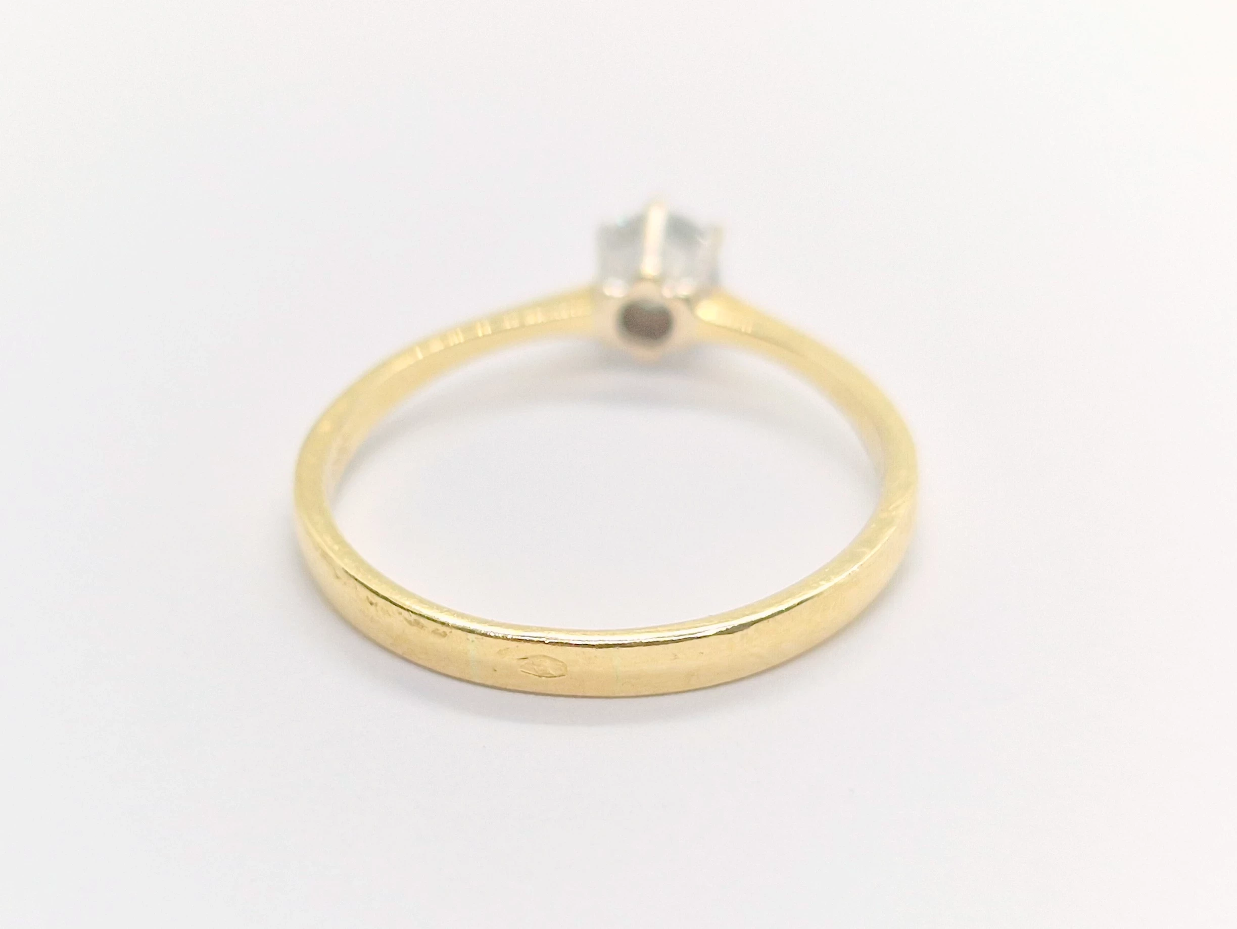 uroczy-zloty-pierscionek-585-14k-198g-r17-ean-gtin-5900025305355