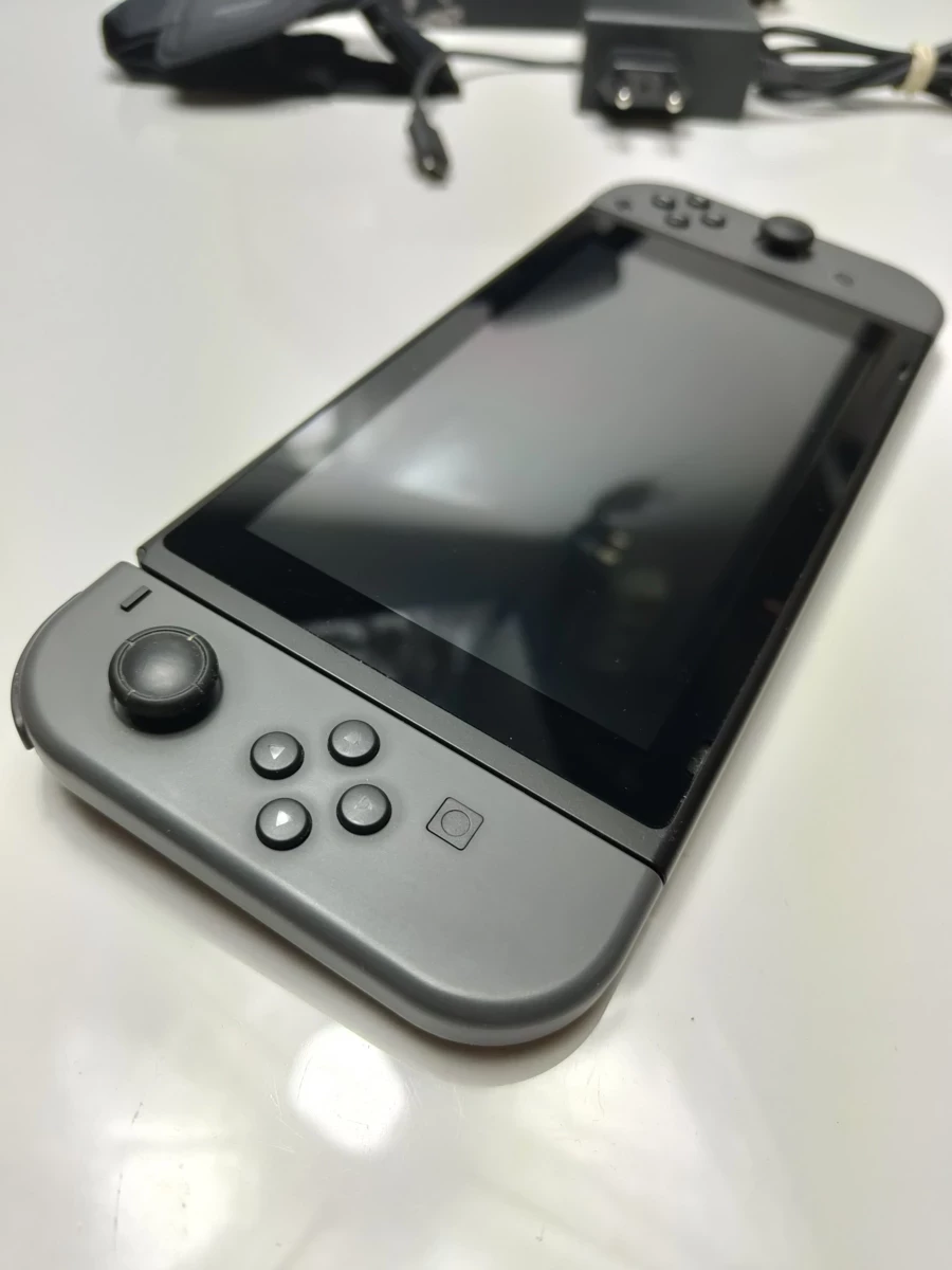 konsola-nintendo-switch-v1-ring-fit-adventure-stan-uzywany