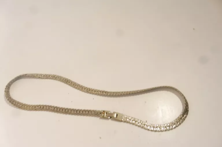 lancuszek-w-kolorze-srebrnym-42cm-material-15835-256