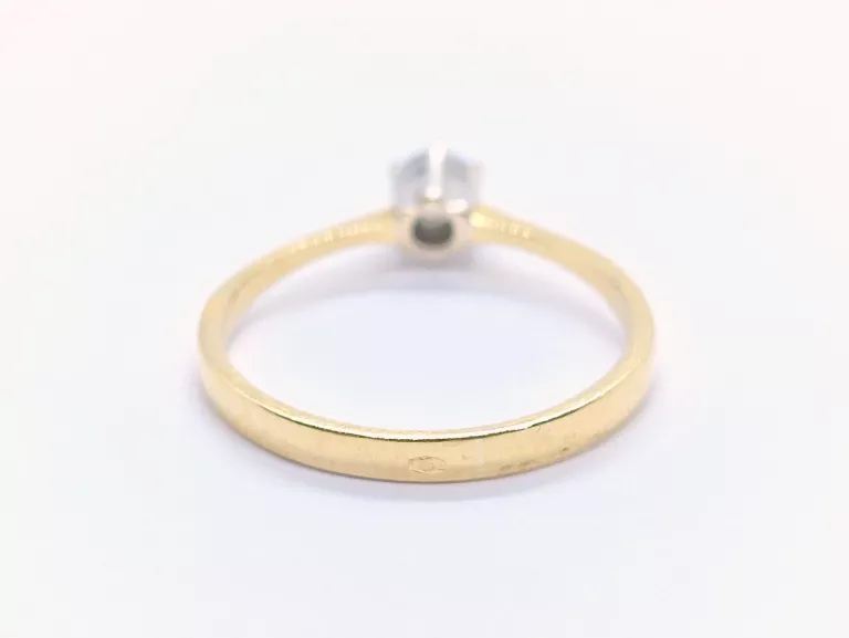 uroczy-zloty-pierscionek-585-14k-198g-r17-plec-15851-1