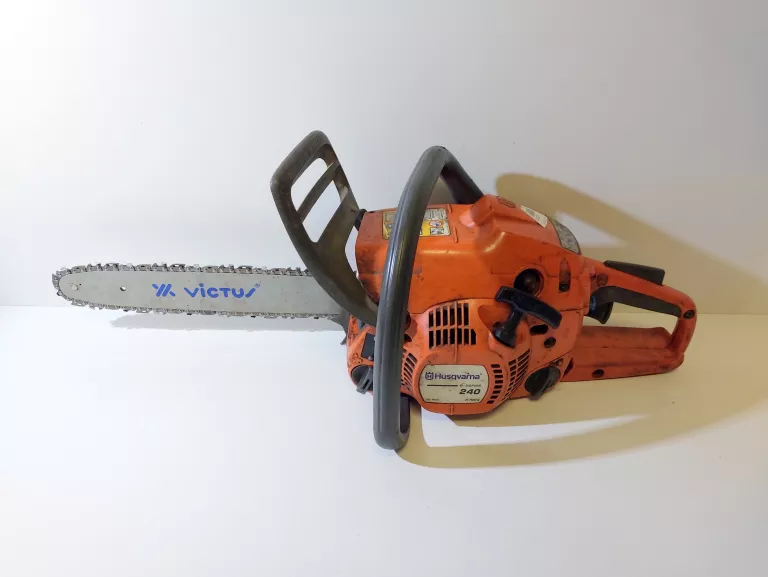 PIŁA SPALINOWA HUSQVARNA 240