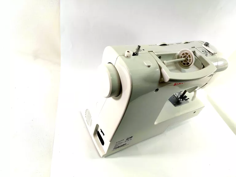 niezawodna-maszyna-do-szycia-singer-2282-model-tradition-2282