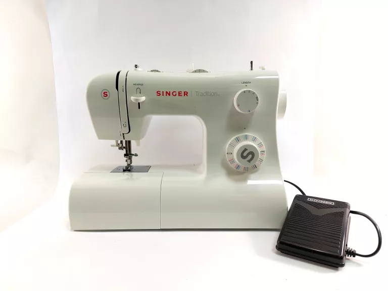 niezawodna-maszyna-do-szycia-singer-2282-polska-319-szczytno