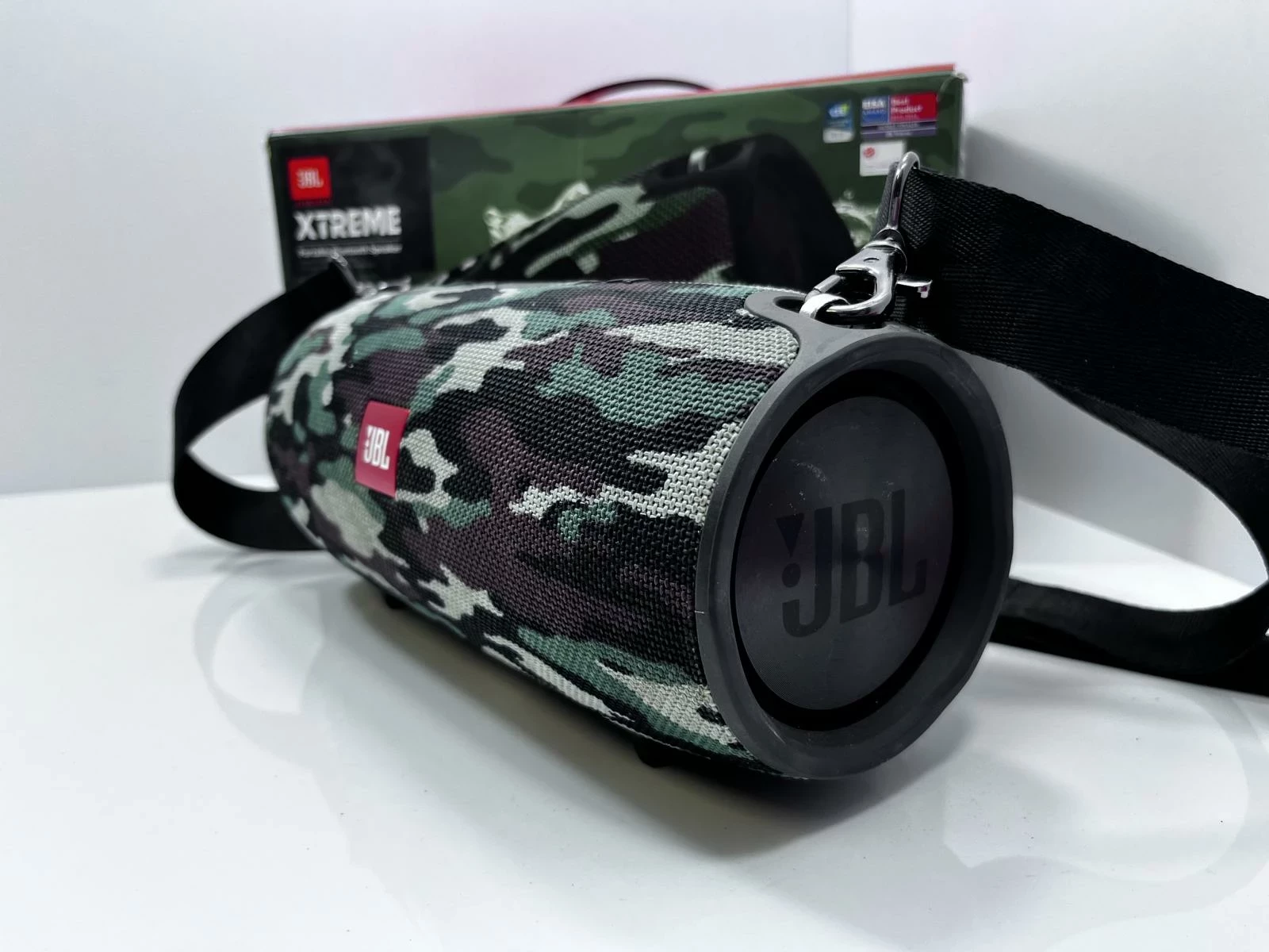 glosnik-bt-jbl-xtreme-moro-pud-uszkodzona-bateria-stan-uzywany