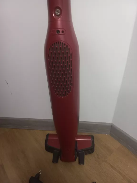 odkurzacz-pionowy-bosch-readyyy-144-v-bbh2p14l-kod-producenta-bcs612w