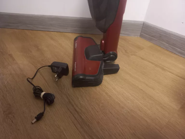 odkurzacz-pionowy-bosch-readyyy-144-v-bbh2p14l-ean-gtin-4242005183159