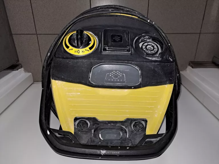 odkurzacz-przemyslowy-karcher-wd6-marka-karcher