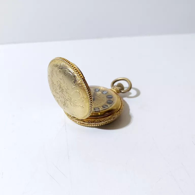 zegarek-nakrecany-lucerne-mechanizm-mechaniczny