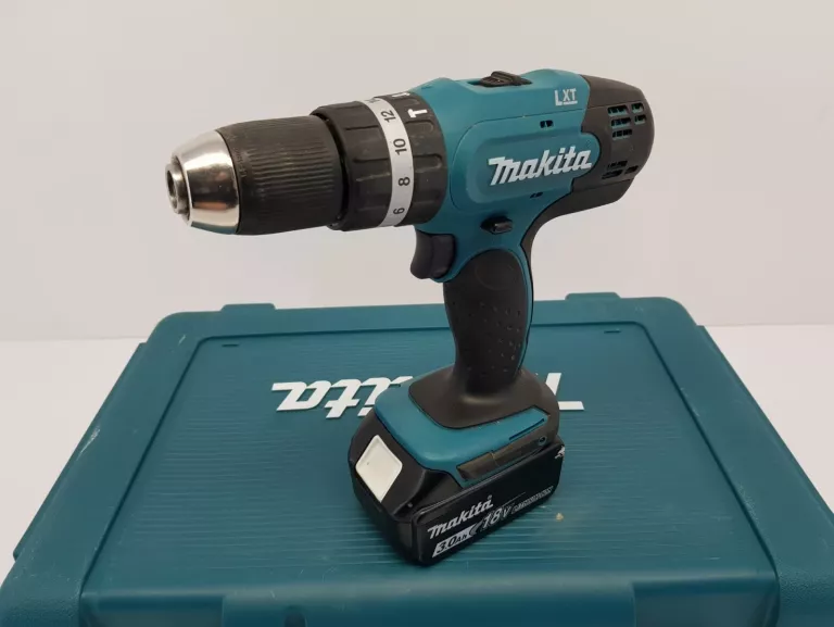 wiertarko-wkretarka-makita-dhp453-dwa-aku-zasilanie-akumulatorowe