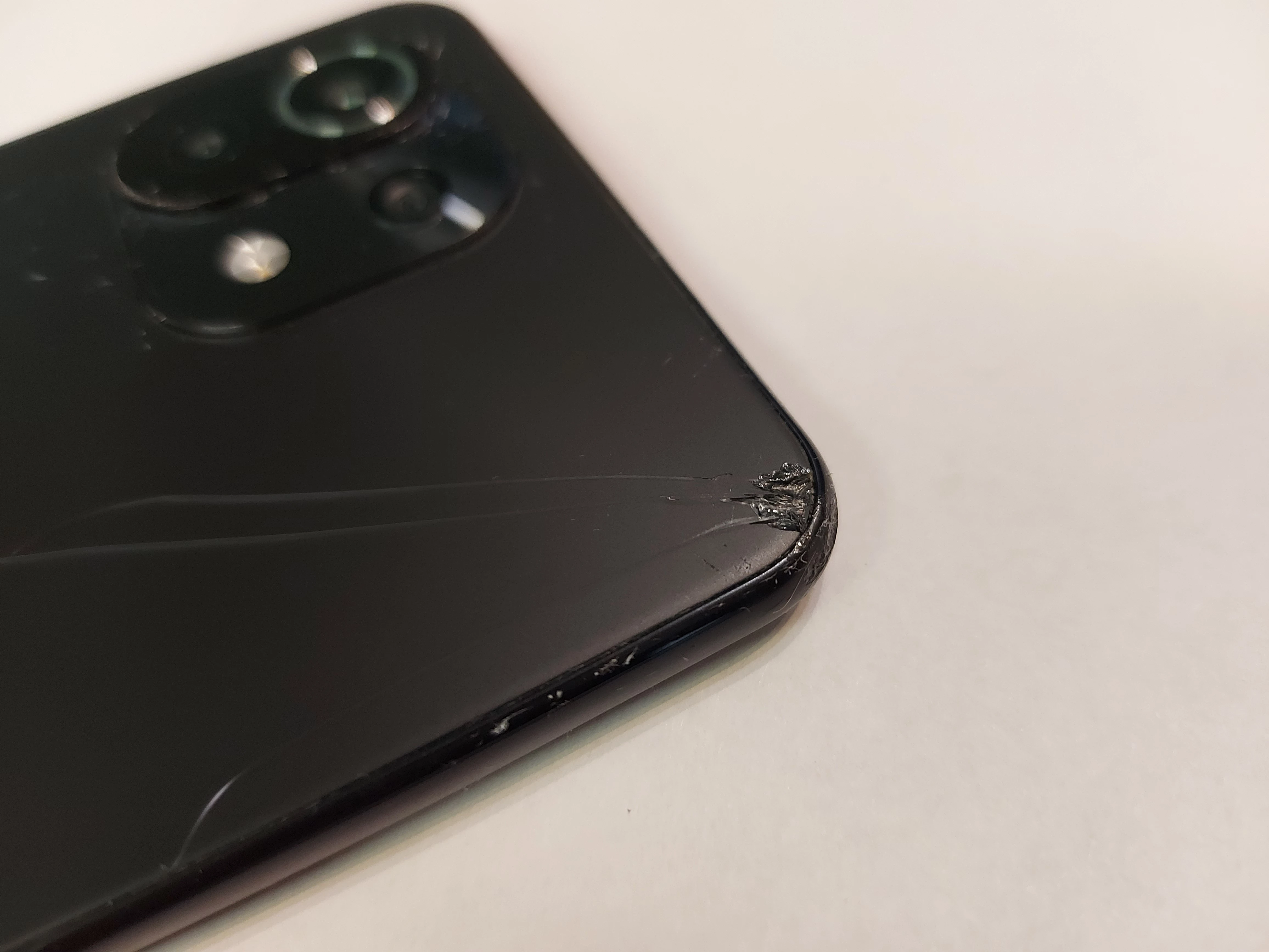 telefon-xiaomi-mi-11-lite-kod-producenta-mzb093yeu