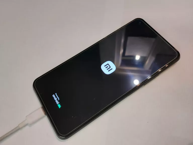 telefon-xiaomi-mi-11-lite-stan-11323-2