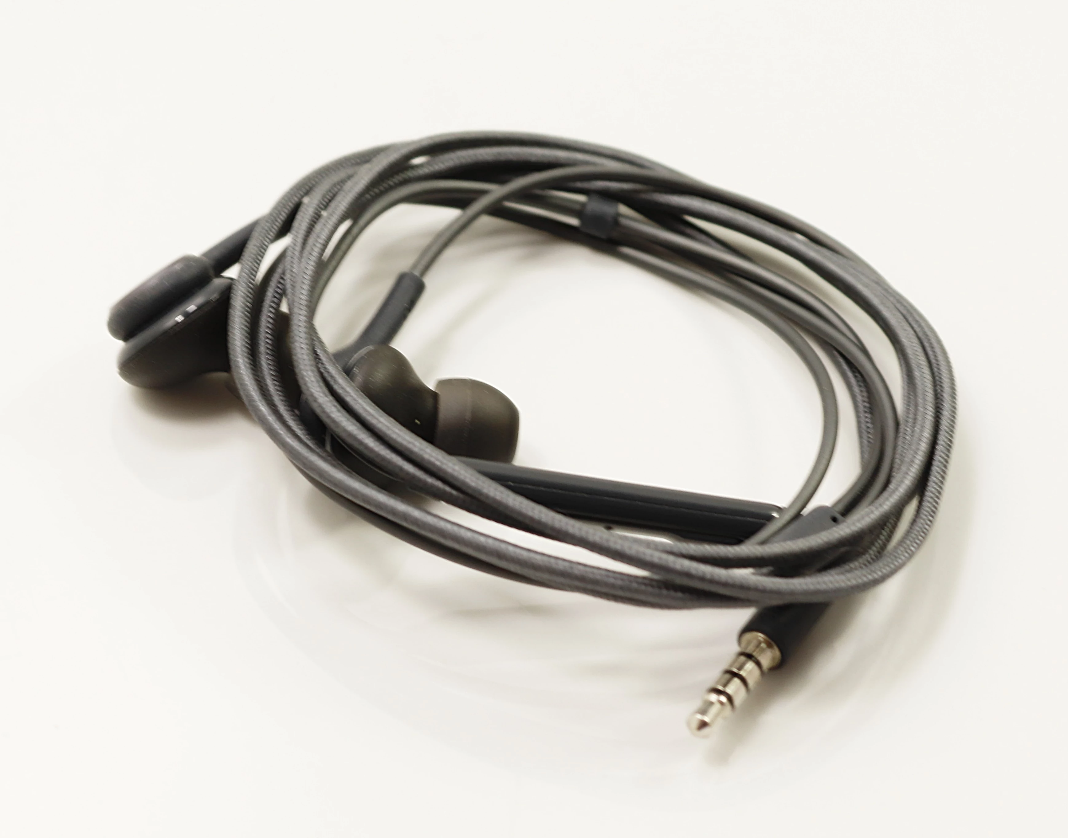 sluchawki-akg-marka-akg