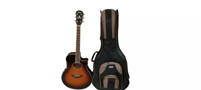 GITARA YAMAHA APX 600 + POKROWIEC