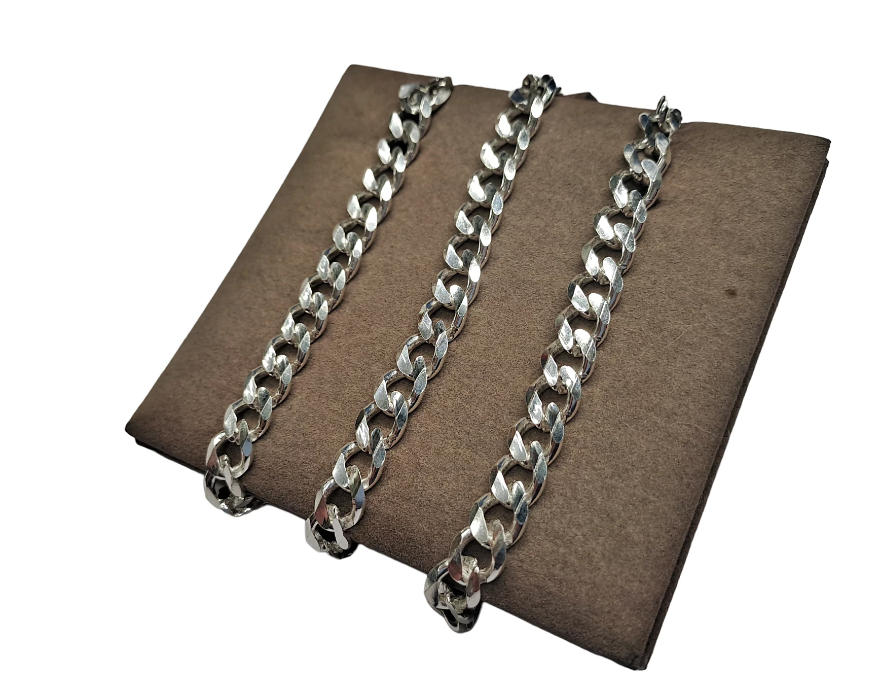 srebrny-lancuch-pancerka-4398g-59cm-dlugosc-calkowita-5900