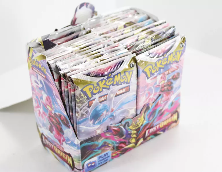 POKÉMON TCG POKEMON GO - BOOSTER 1 SZT.