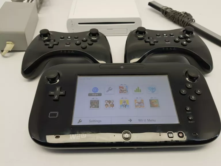 KONSOLA NINTENDO WII U 8GB DWA PADY