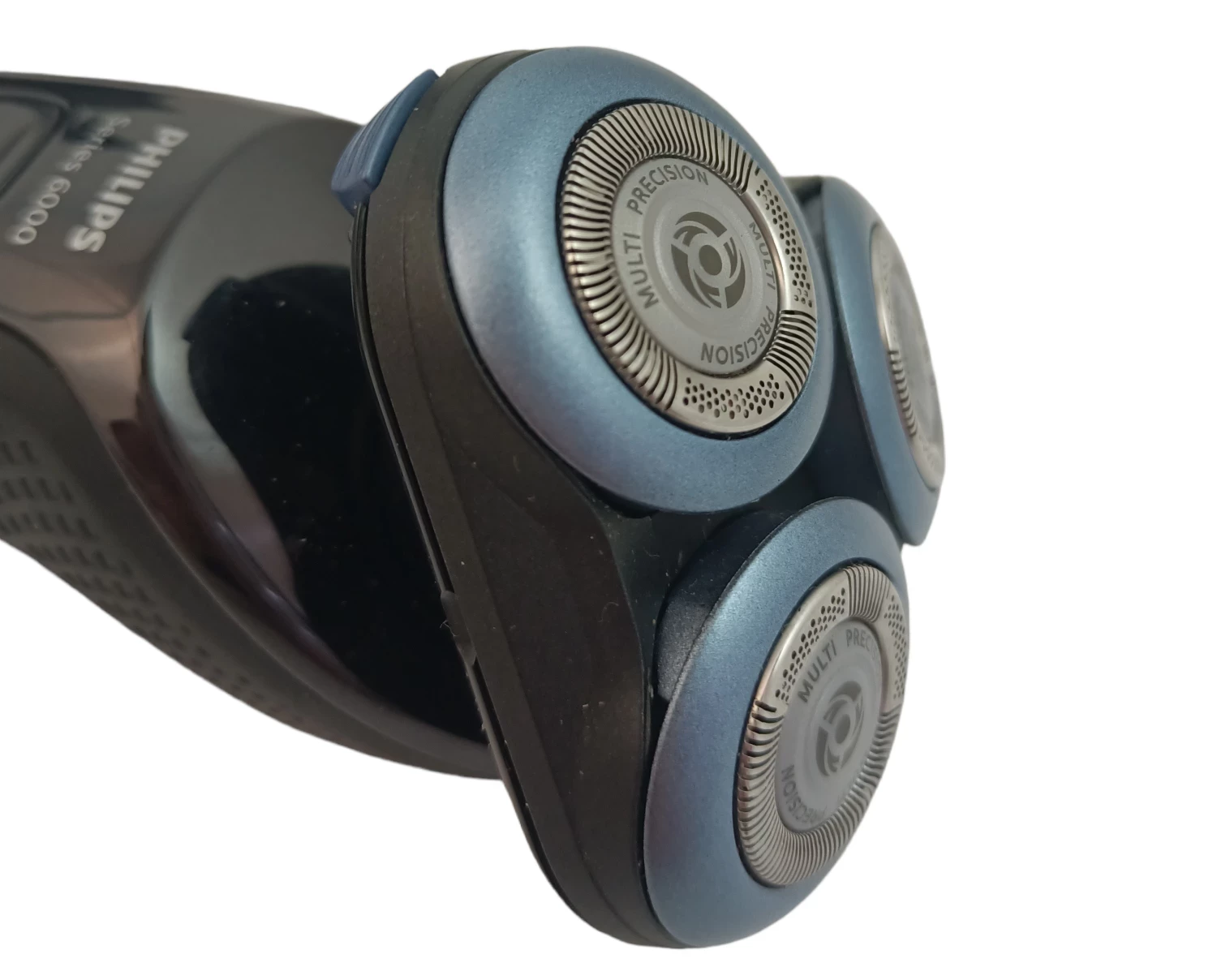 golarka-philips-s6680-wraz-z-akcesoriami-uzytkowanie-na-mokro-i-sucho