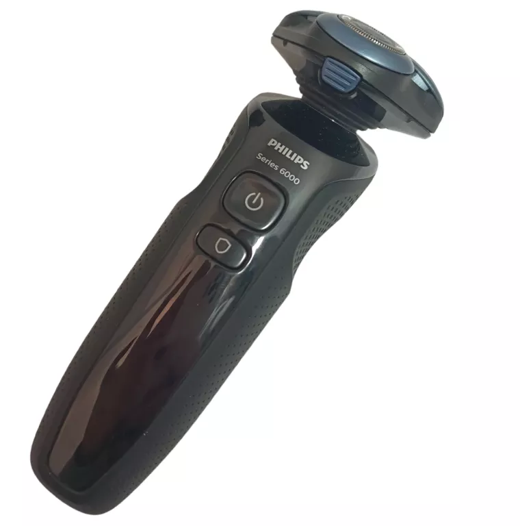golarka-philips-s6680-wraz-z-akcesoriami-zasilanie-akumulatorowe