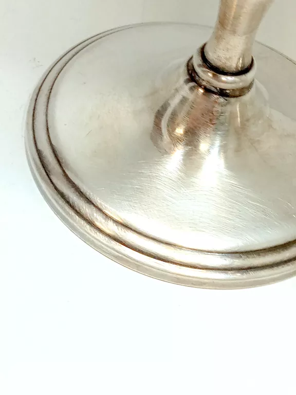 ANGIELSKIE KIELICHY POSREBRZANE POLECAM!