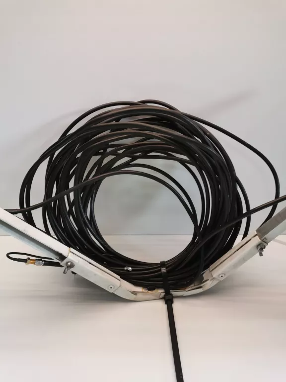 ANTENA ZEWNĘTRZNA AK C2 UNI KOMINOWA