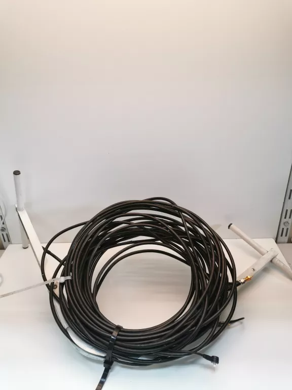ANTENA ZEWNĘTRZNA AK C2 UNI KOMINOWA
