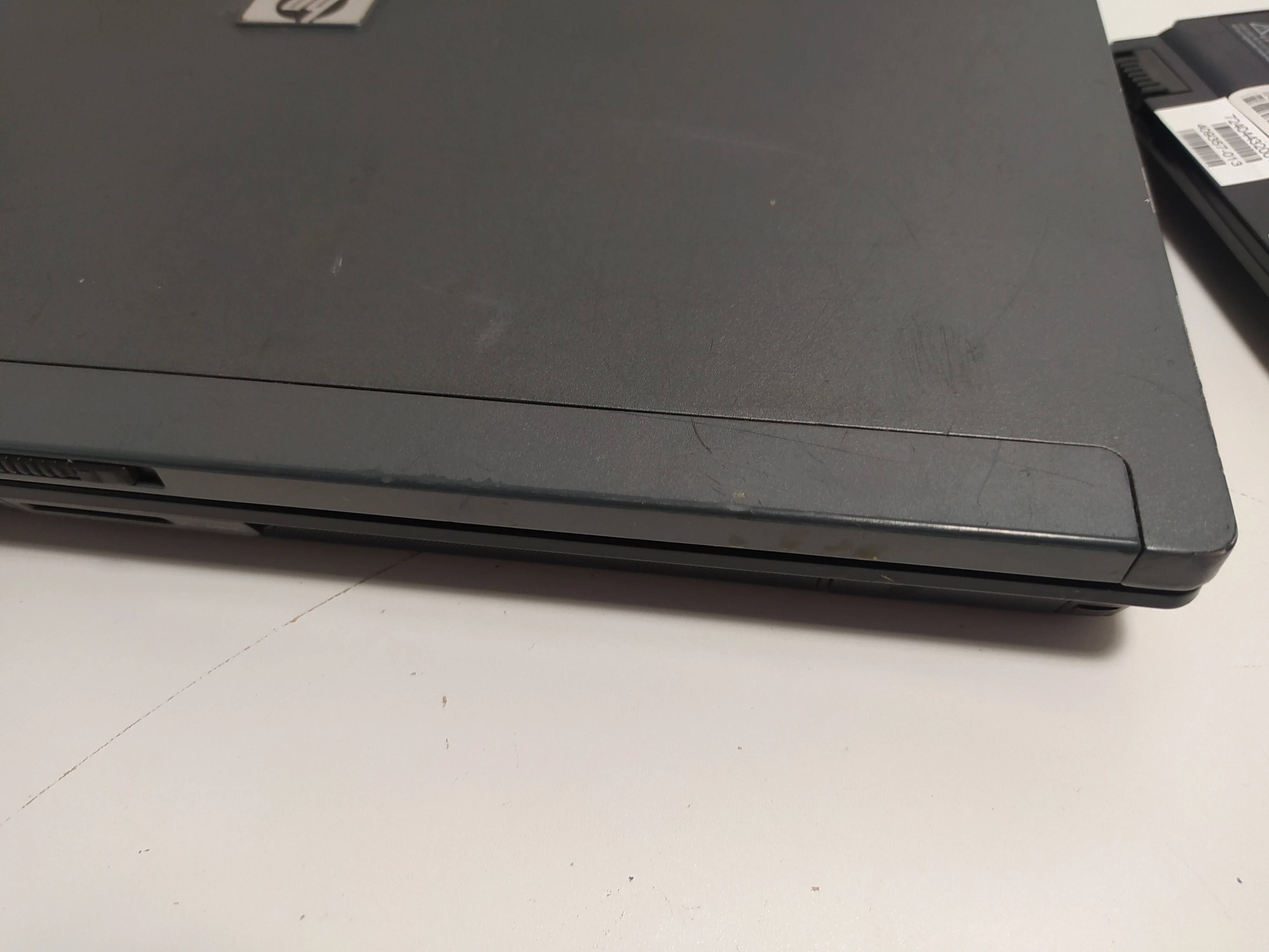 laptop-hp-compaq-6910p-hstnn-c31c-3gb-250-gb-rodzaj-karty-graficznej-grafika-zintegrowana