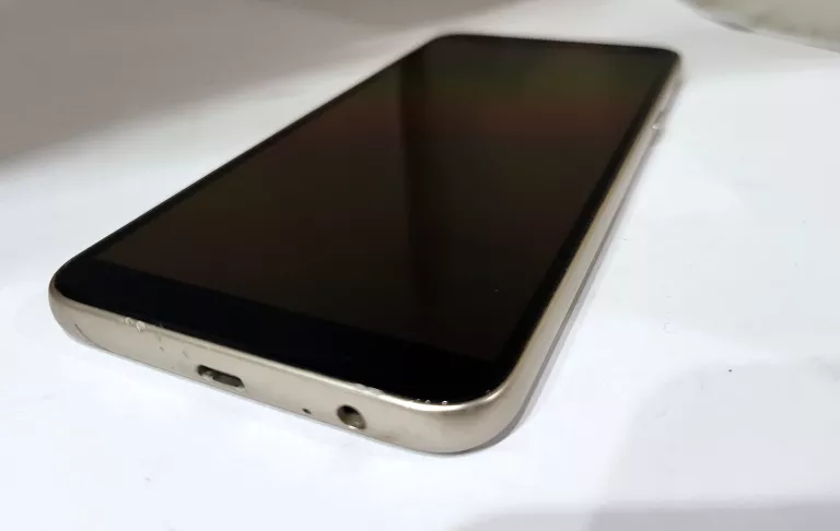 telefon-samsung-galaxy-j6-kod-producenta-sm-j600fzduxeo