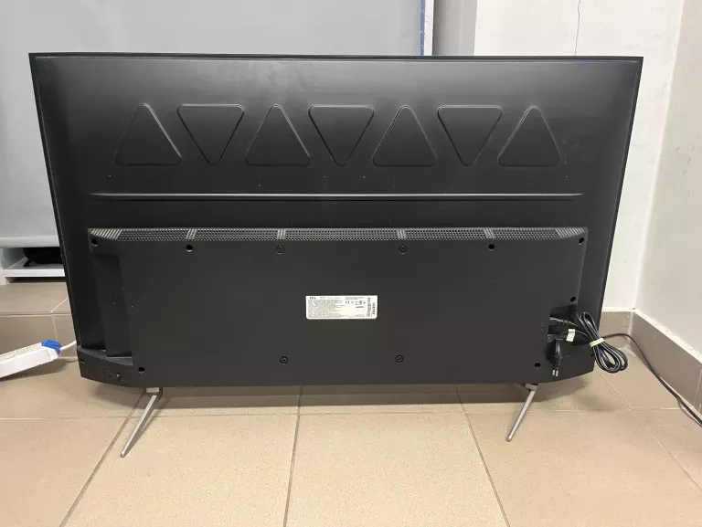 telewizor-tcl-43p715-stan-uzywany