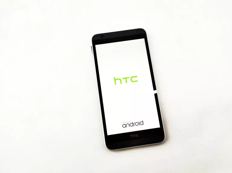 telefon-htc-desire-820-1-maja-47-sj-lublin