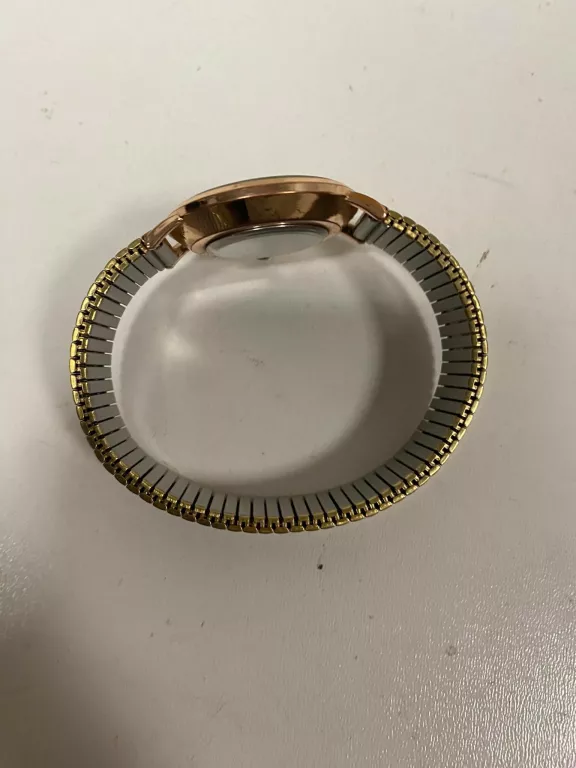 zegarek-damski-na-gumce-typ-nareczny