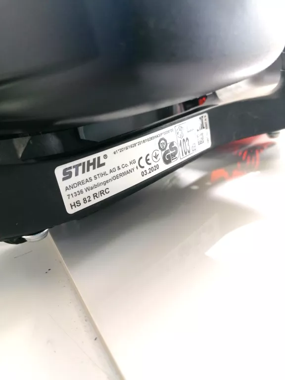 NOŻYCE STIHL HS 82R