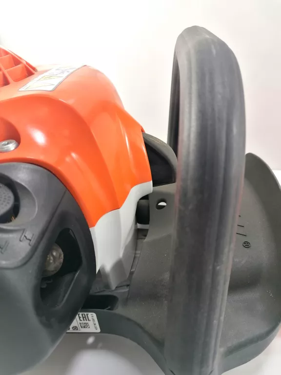 NOŻYCE STIHL HS 82R