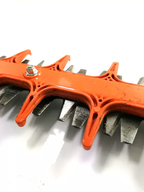 NOŻYCE STIHL HS 82R