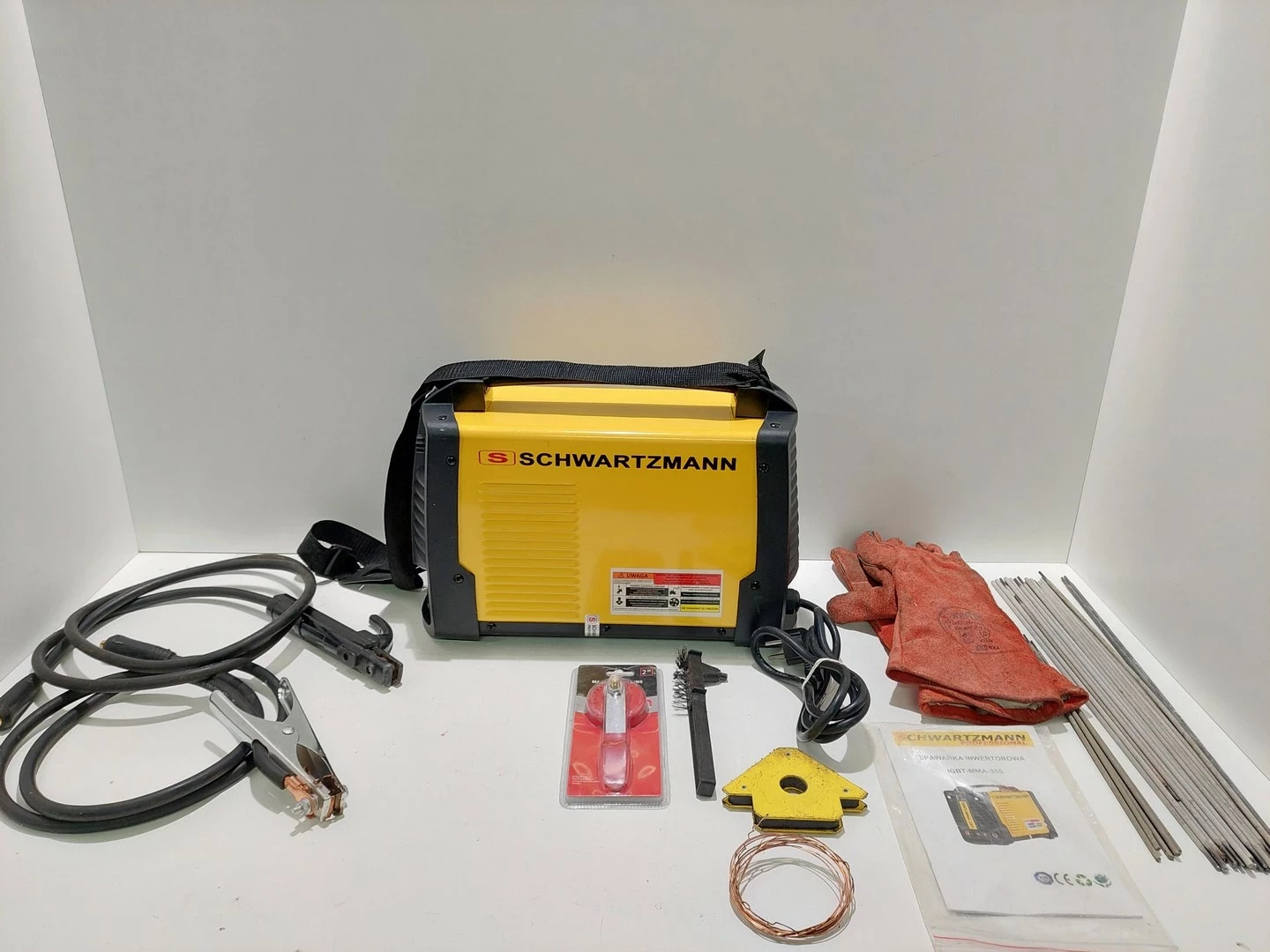 spawarka-inwertorowa-schwartzmann-igbt-mma-355-kod-producenta-igbt-mma-355