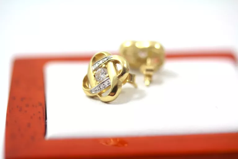 sliczne-nowe-zlote-kolczyki-cyrkonia-p-585-g-370-cechy-brak