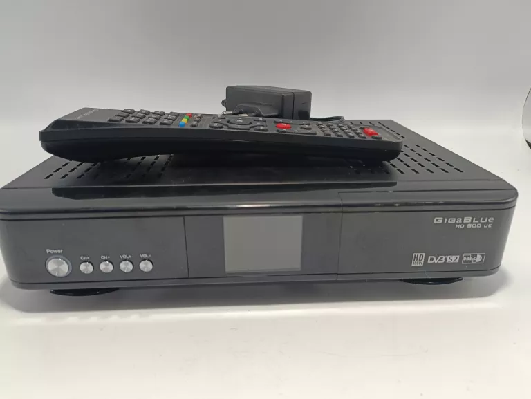 ODBIORNIK GIGABLUE HD 800 UE